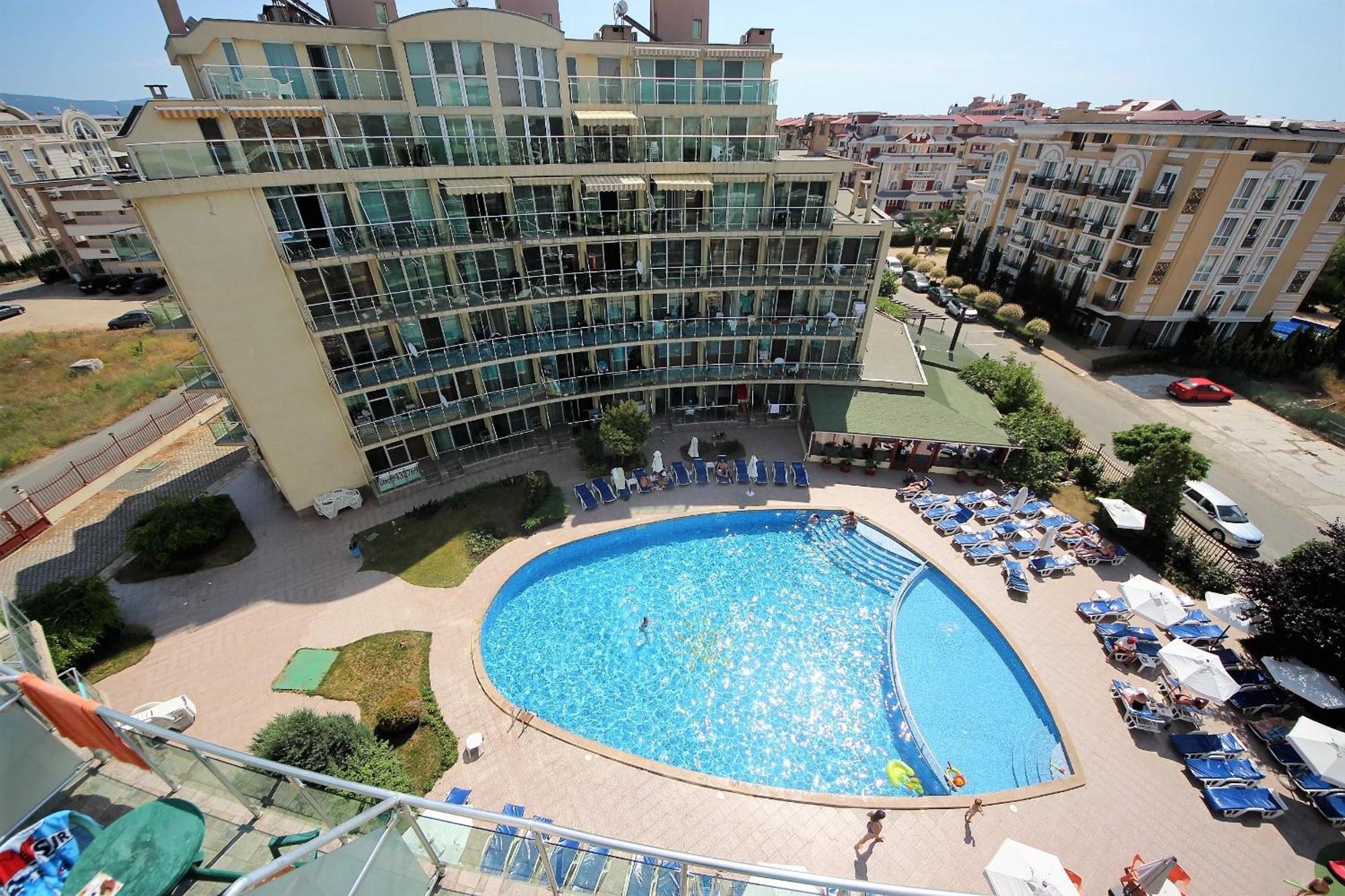 Julia Family - Menada Apartments Sunny Beach Eksteriør billede